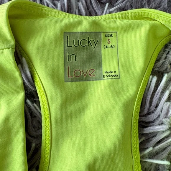 Workout shirt - Picture 2 of 3